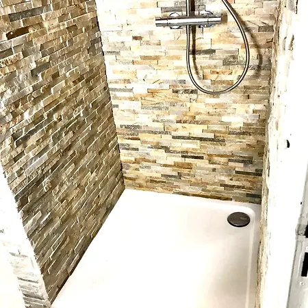 De 4 A Vecchio A 160 M De La Avec Jardin Clos Et Wifi Villa *